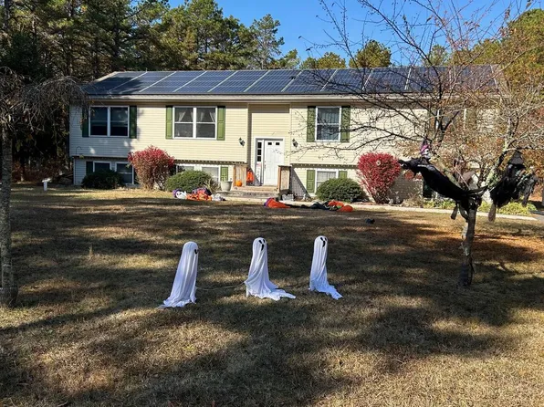 2261 8th Ave, Hammonton, NJ 08037