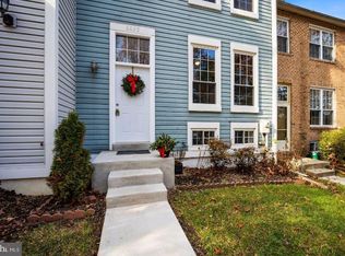 8895 Stonebrook Ln, Columbia, MD 21046