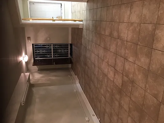 Rented by Peter Meskouris LREB | media 12