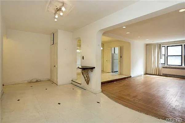 Sold by Douglas Elliman | media 48