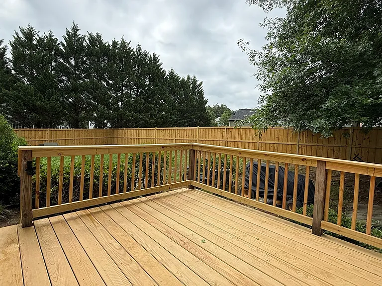 10100 Bellevue Ct — Photo 11
