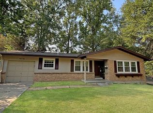 1850 Saint Anthony Ln, Florissant, MO 63033