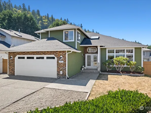 15611 157th Avenue SE, Renton, WA 98058