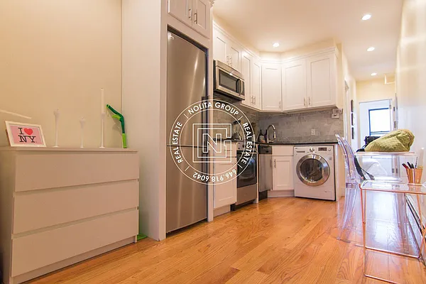 Rented by Nolita Group | media 15