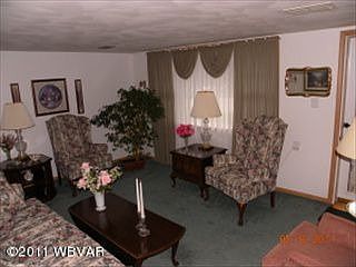 2nd image of 1011 Weaver St
