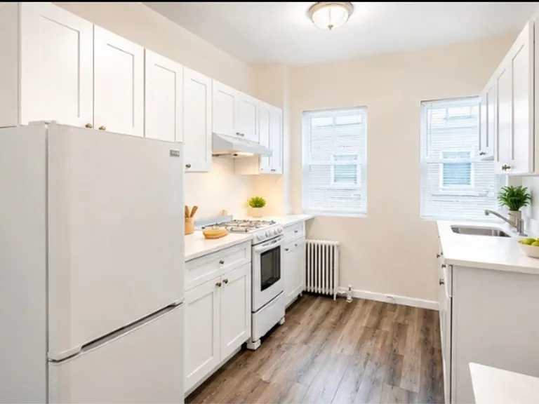 45 Roseland Ave #3 — Photo 3