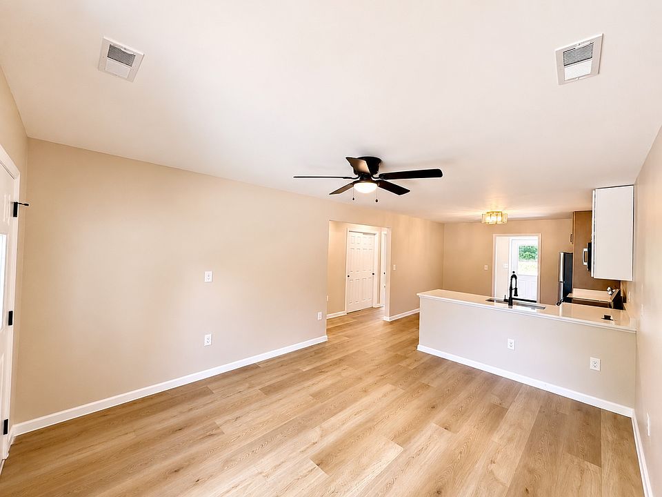 2nd image of 10494 Canter Way #10494