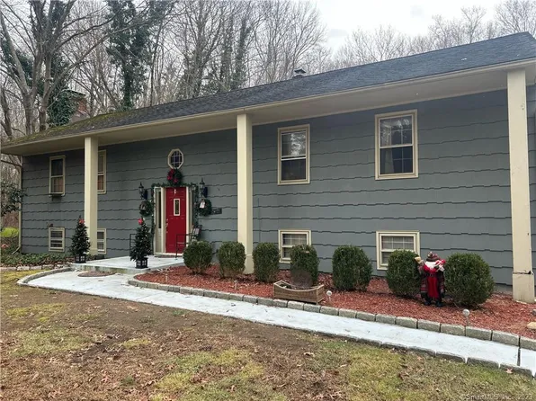 2 Alder Lane, Newtown, CT 06482