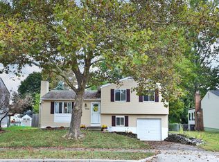 8826 Crestwater Dr, Galloway, OH 43119