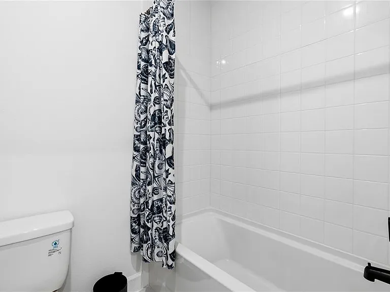 2380 Celebration Blvd — Photo 21