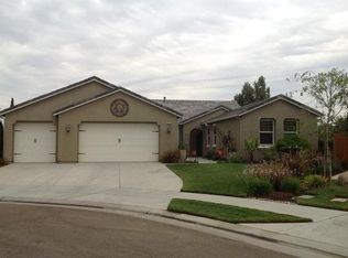 3803 Serena Ave, Clovis, CA 93619