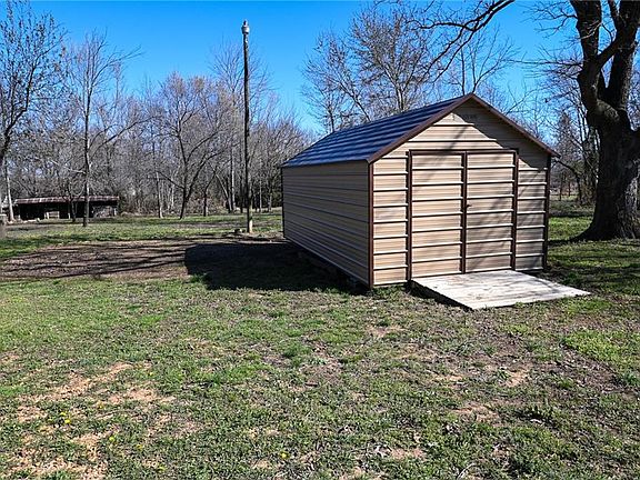 5th image of 1875 E 166th Rd