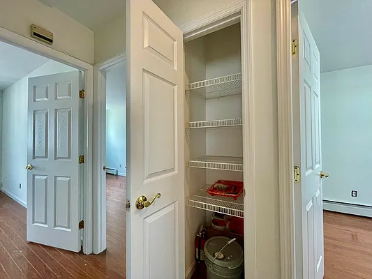 Rented by Oxford Property Group | media 36