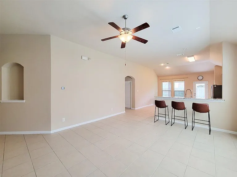 9718 Justin Ridge Ln — Photo 17