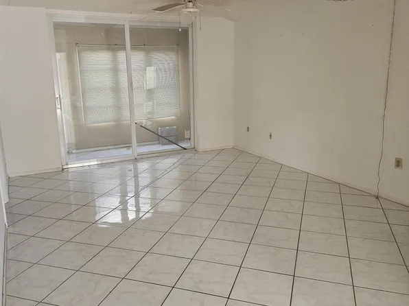 8060 Sunrise Lakes Drive E #109, Sunrise, FL 33322