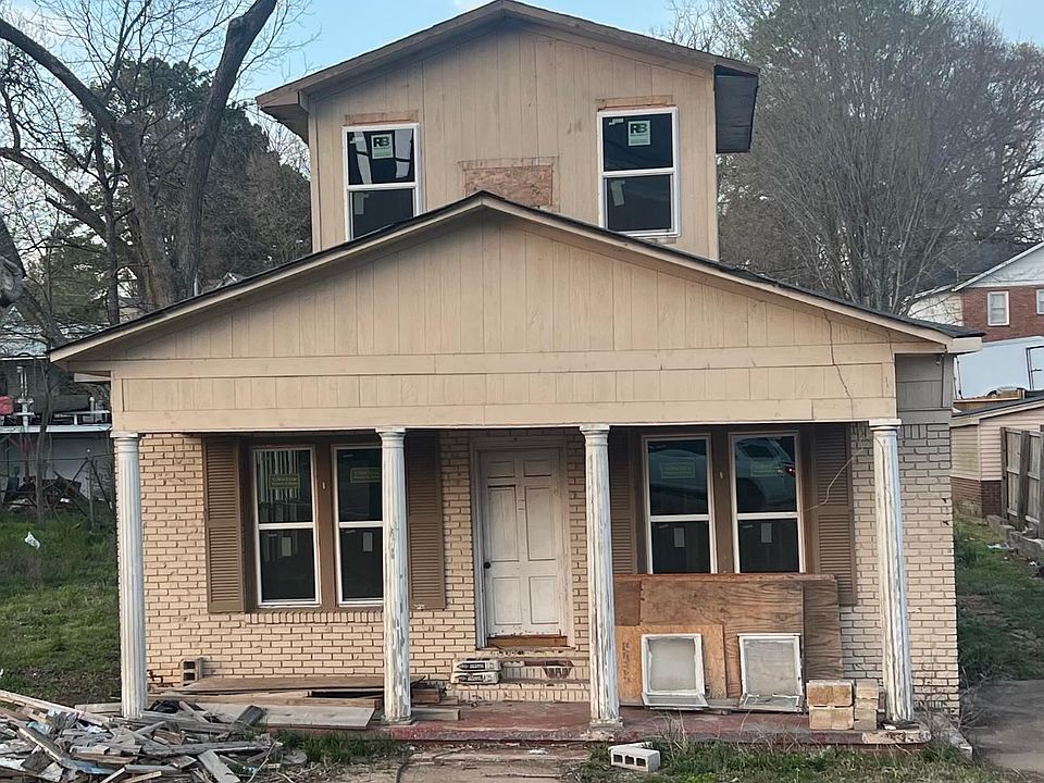 1st image of 311 W Court Ave