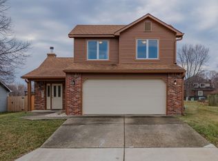 4917 Colonial Way, Lawrence, KS 66049