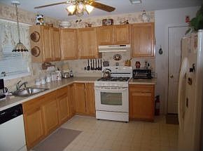 2nd image of 2108 2nd Ave