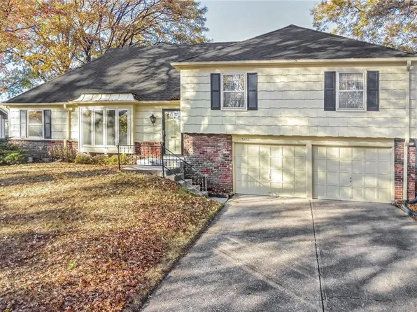 5436 NW 70th St, Kansas City, MO 64151