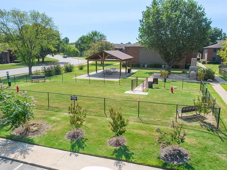 Echo Trail Apartments - Lease Today & Save $300 OFF Move-In Costs! — Photo 70