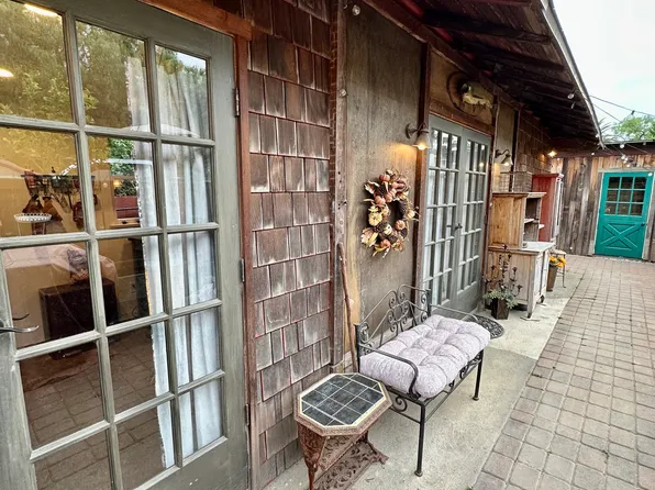 (undisclosed Address), Ventura, CA 93001
