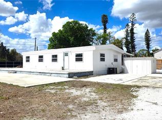 8180 Suncoast Dr, North Fort Myers, FL 33917