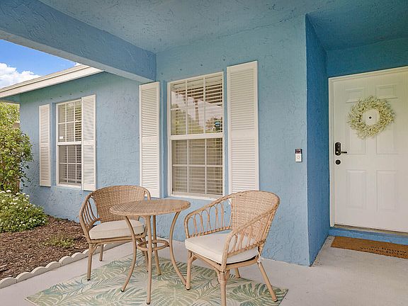 2nd image of 6833 Palm Garden Street