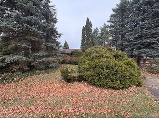 23948 E Le Bost Dr, Novi, MI 48375