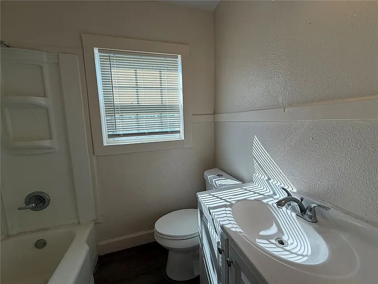 113 Blevins St — Photo 14