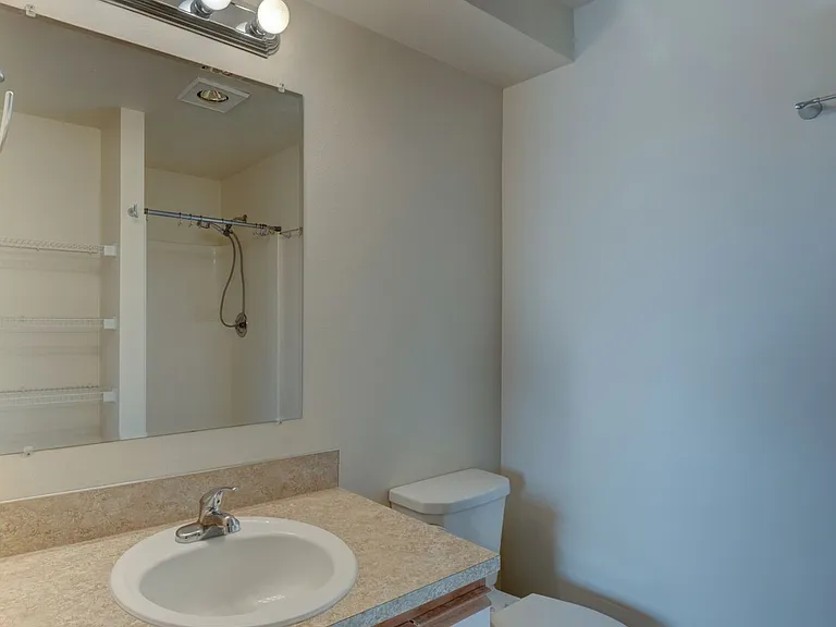 485 SW Bayshore Dr #D102 — Photo 12
