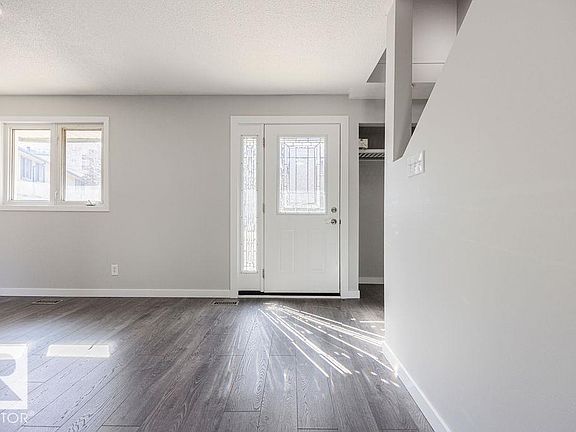 4th image of 113 Abbottsfield Rd NW
