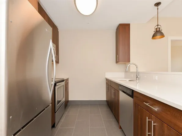 100 Marshall Street image 1 of 12