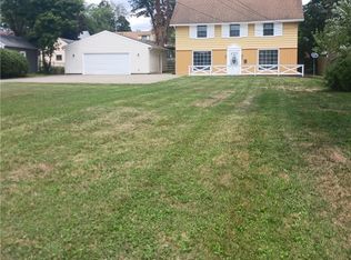 82 Terrace Dr, Youngstown, OH