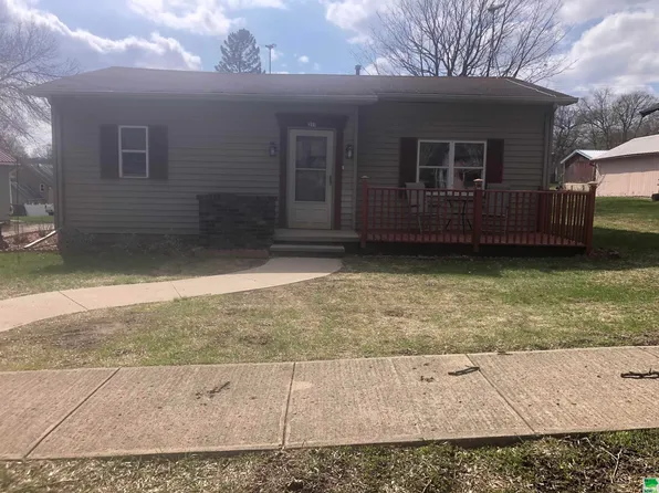 311 Park St, Peterson, IA 51047