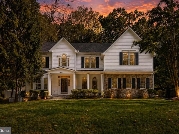 2503 Easie St, Oakton, VA 22124