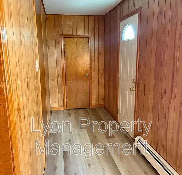 92-94 Anthony Ave #1F — Photo 12