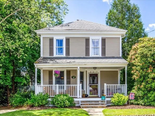 347 Mount Vernon St, Dedham, MA 02026
