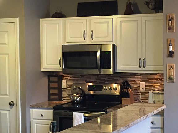 5th image of 3031 Andover Manor Dr
