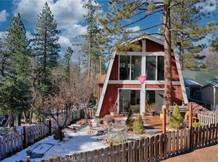 2474 Oak Dr, Arrowbear Lake, CA 92382