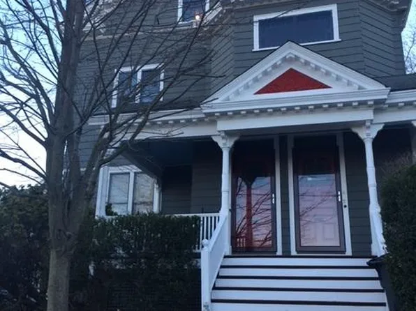 238 Brown St, Providence, RI 02906