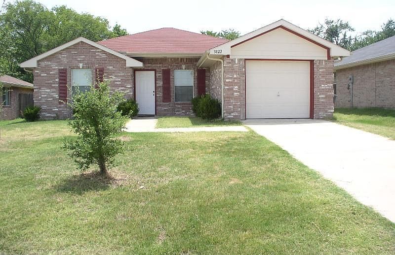 1st image of 3822 Kiest Knoll Dr
