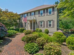 23 Tindale Way, Hanover, MA 02339