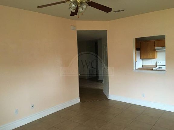 3rd image of 2701 Seabiscuit Dr APT B