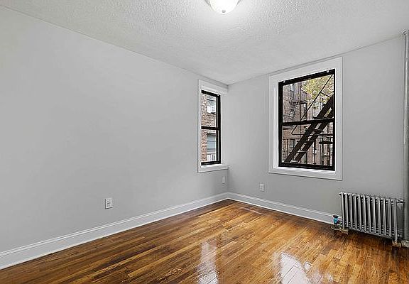 4th image of 47-12 43rd Ave #C24