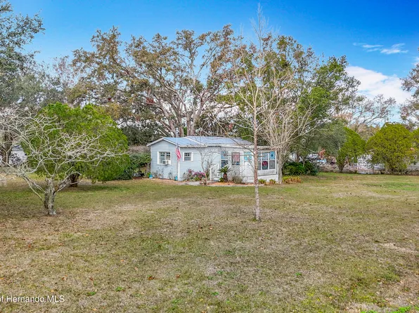12857 Jan St, San Antonio, FL 33576