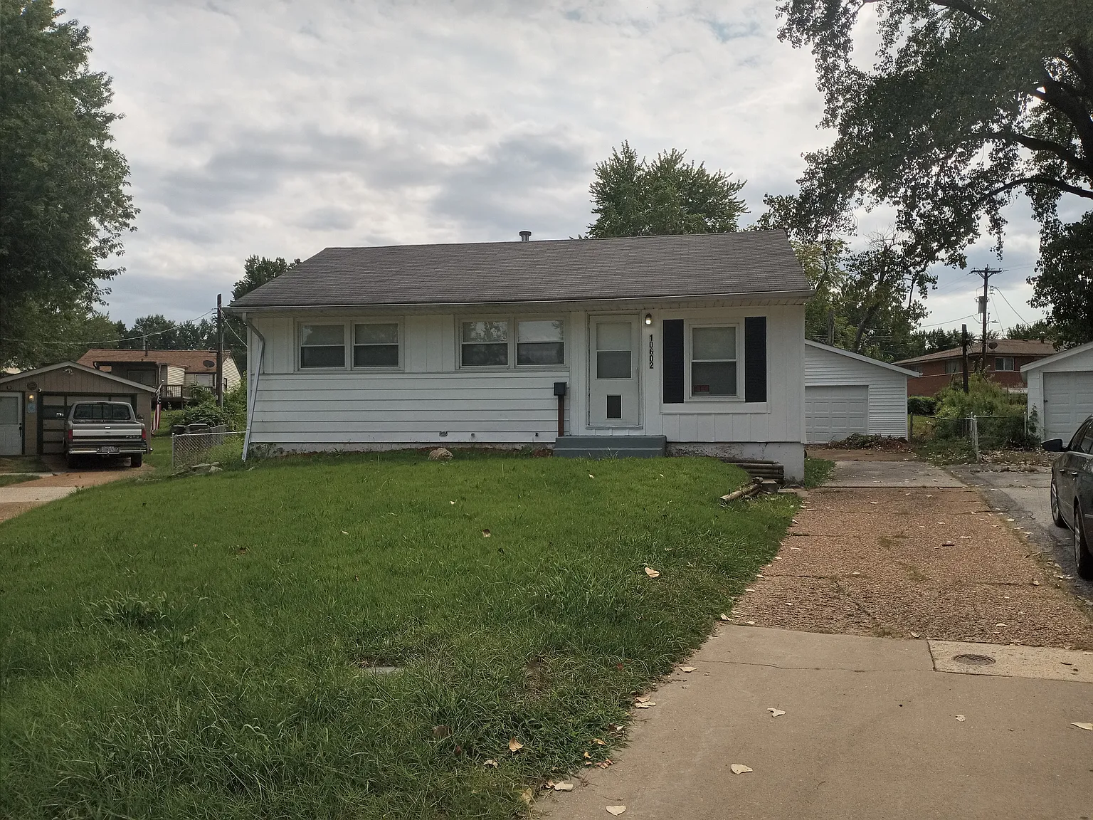 10602 Dunkeld Cir photo 1