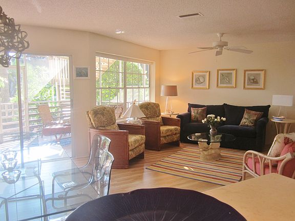5th image of 8745 Lakeside Blvd APT 105