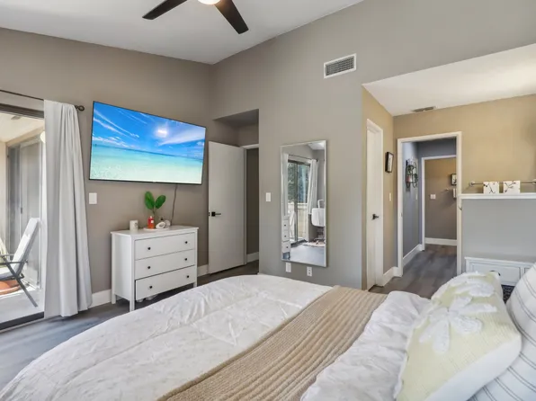 5647 Walnut Ave APT 40, Orangevale, CA 95662