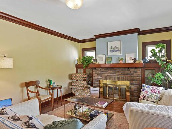5th image of 1366 W 73rd St