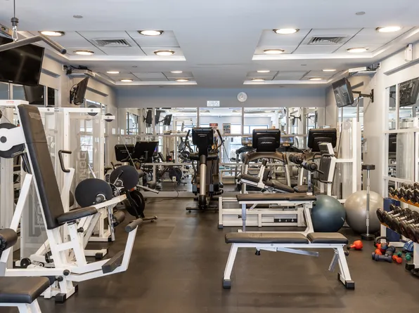 404 East 76th Street image 8 of 11